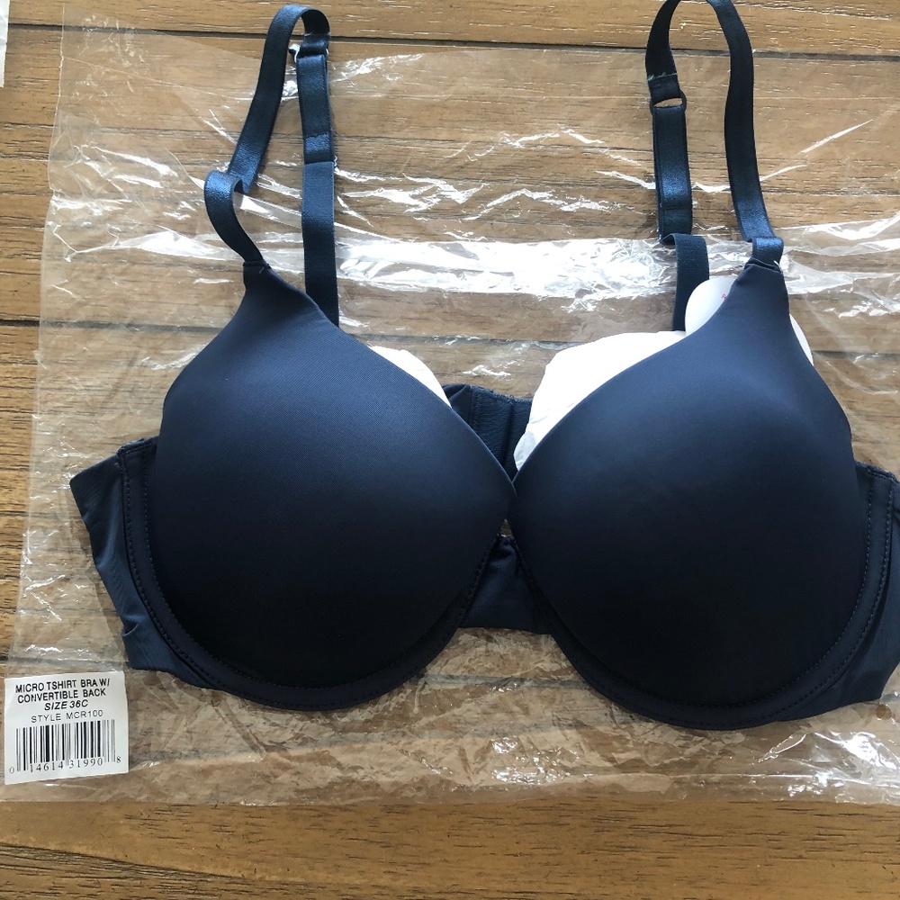 Brand New UNDIES BRA